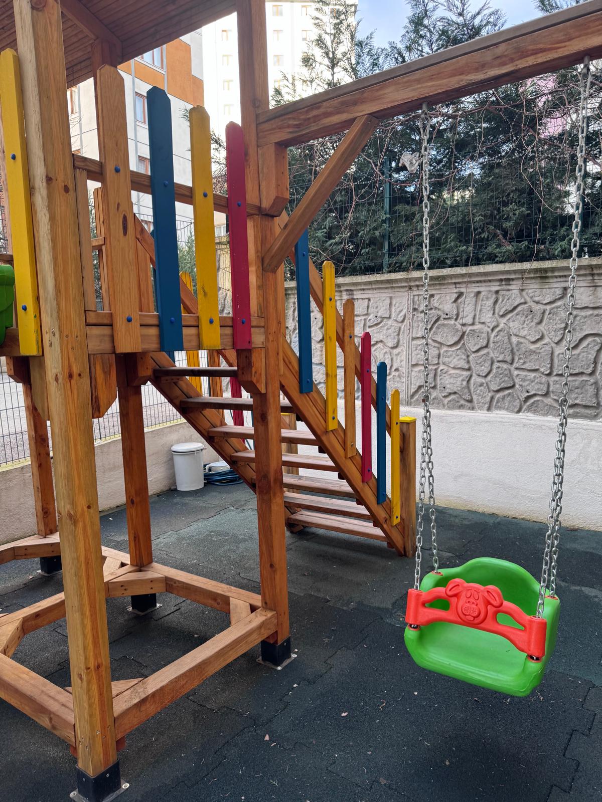 Yıldızım Anaokulu Bahce 6